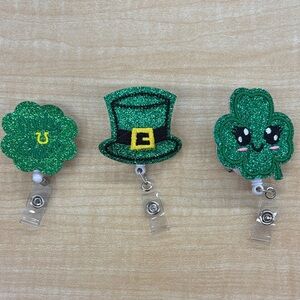 Green Glitter Shamrock and Hat Badge Clips